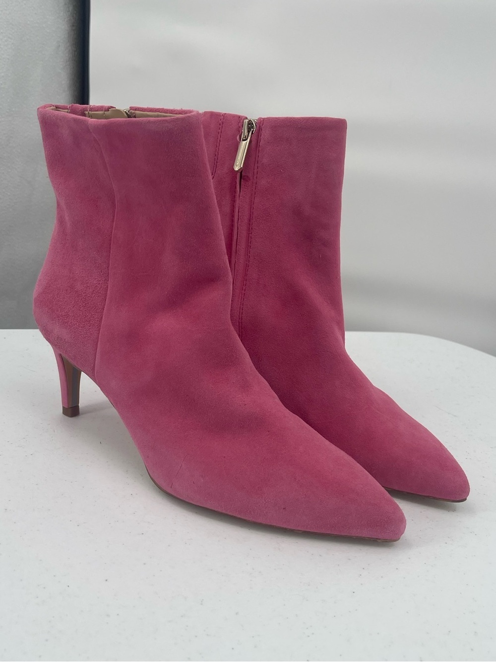 Sam Edelman pink pointed toe kitten heal booties